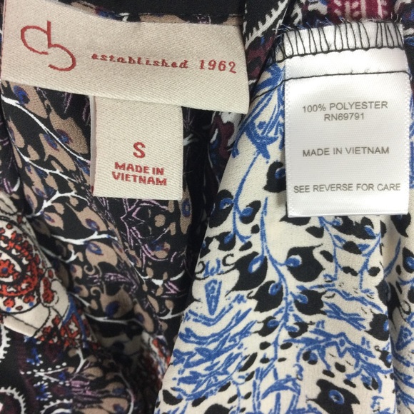 CB Button Up Blouse Flared Sleeves Paisley Ornate Buttons Multi Color Women's S - Picture 8 of 8